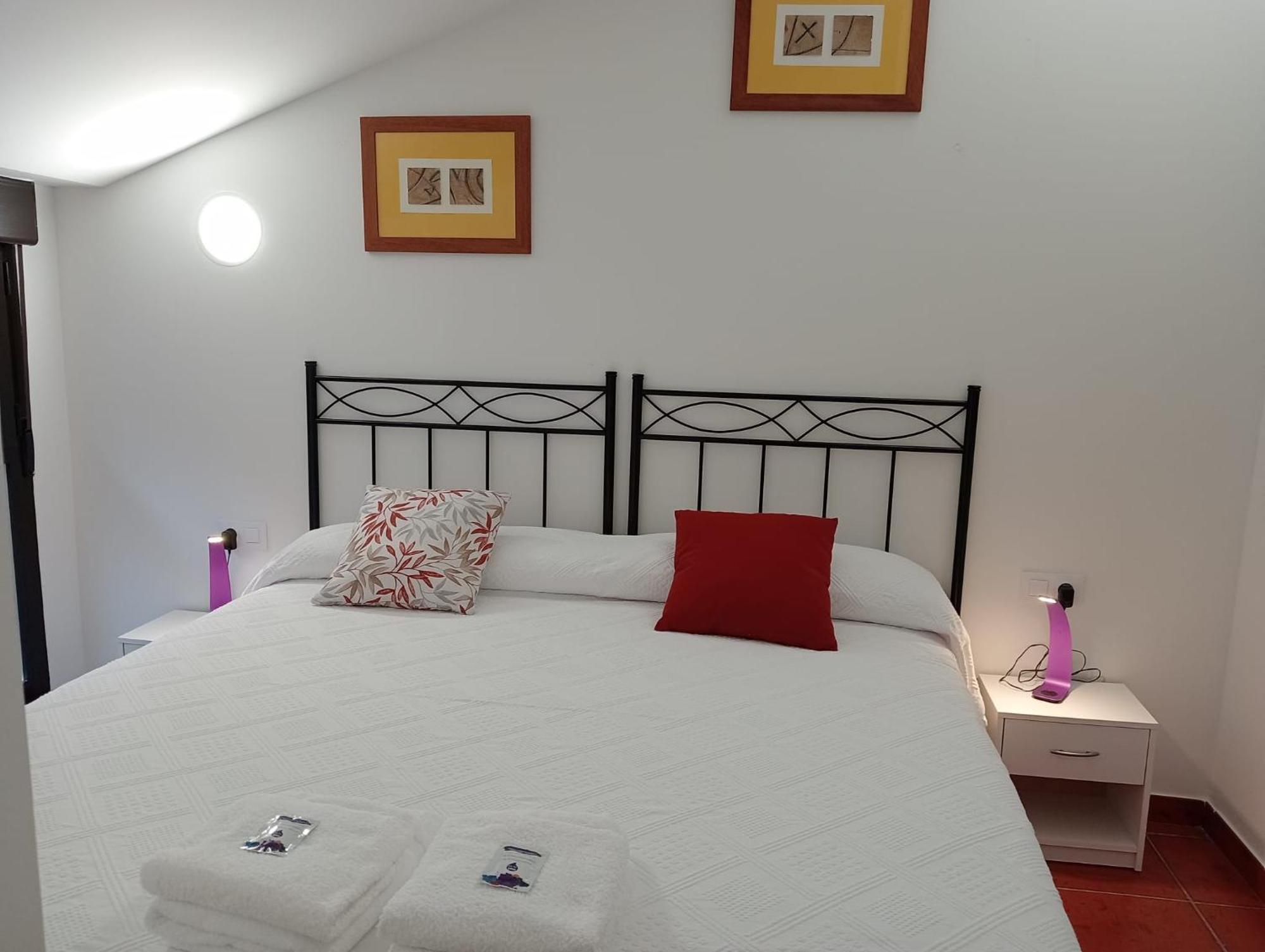 Apartamentos La Piedra En Pleno Centro Historico Con Dos Dormitorios Y Dos Banos Nájera Екстериор снимка