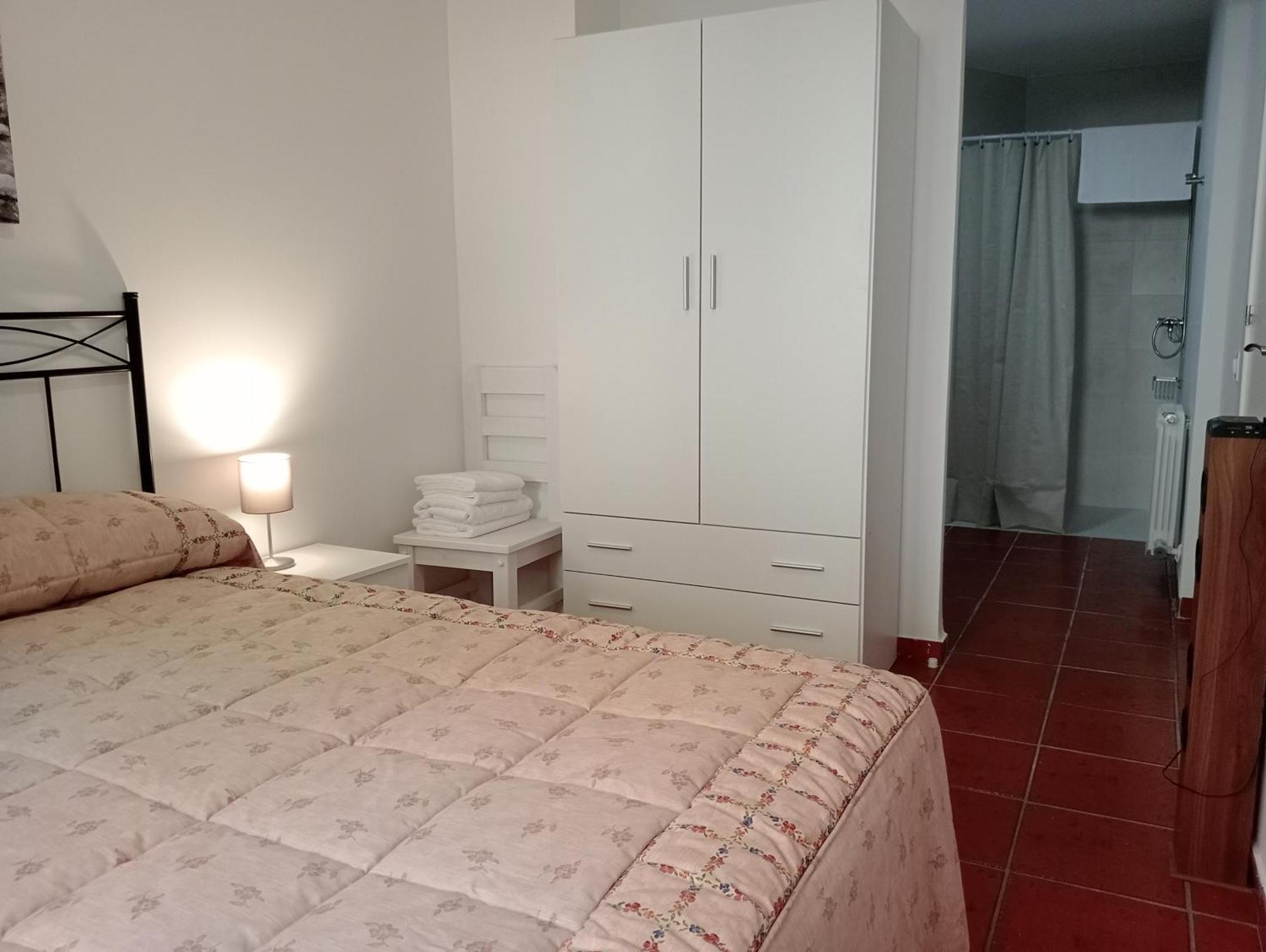 Apartamentos La Piedra En Pleno Centro Historico Con Dos Dormitorios Y Dos Banos Nájera Екстериор снимка