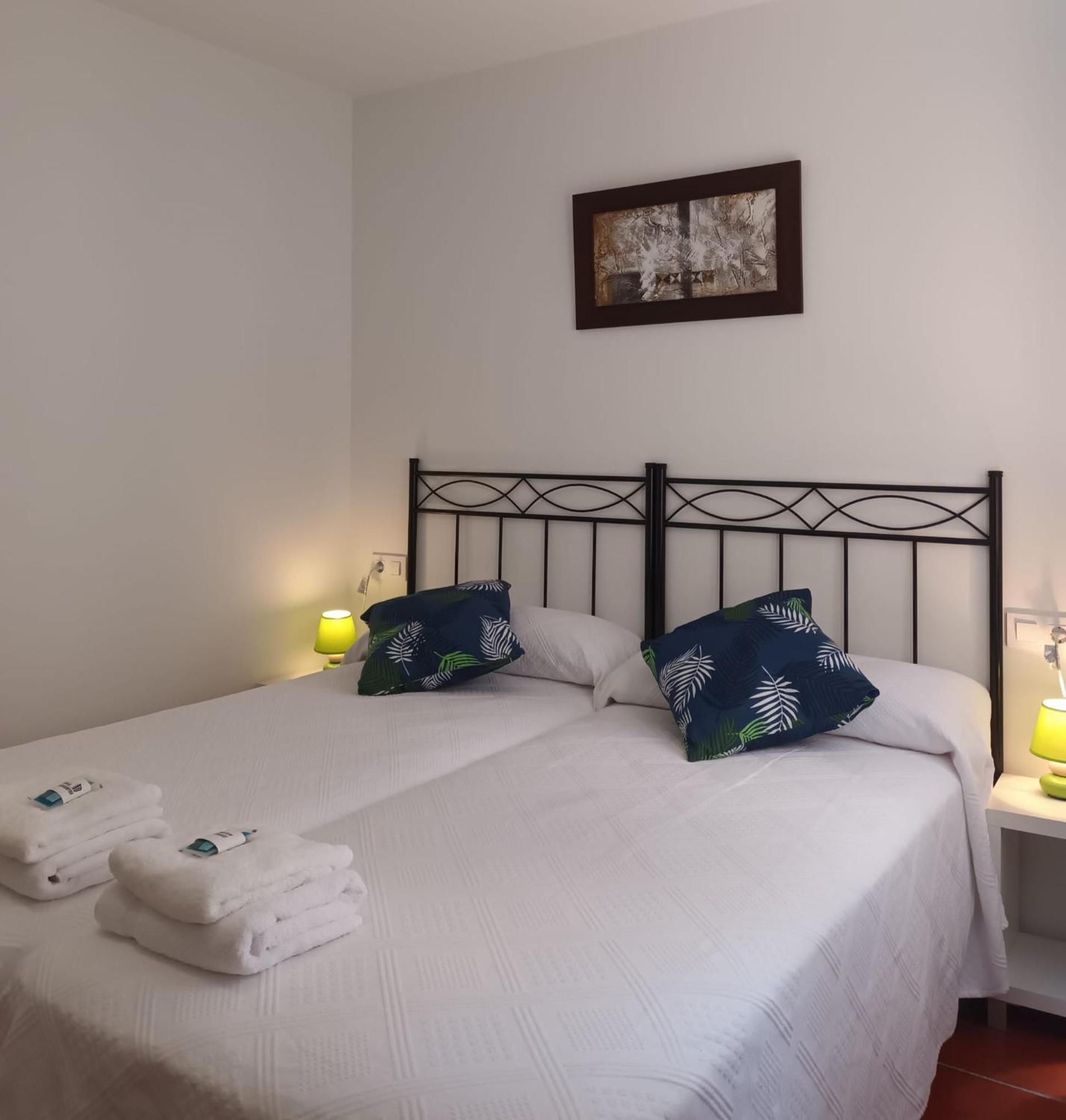 Apartamentos La Piedra En Pleno Centro Historico Con Dos Dormitorios Y Dos Banos Nájera Стая снимка
