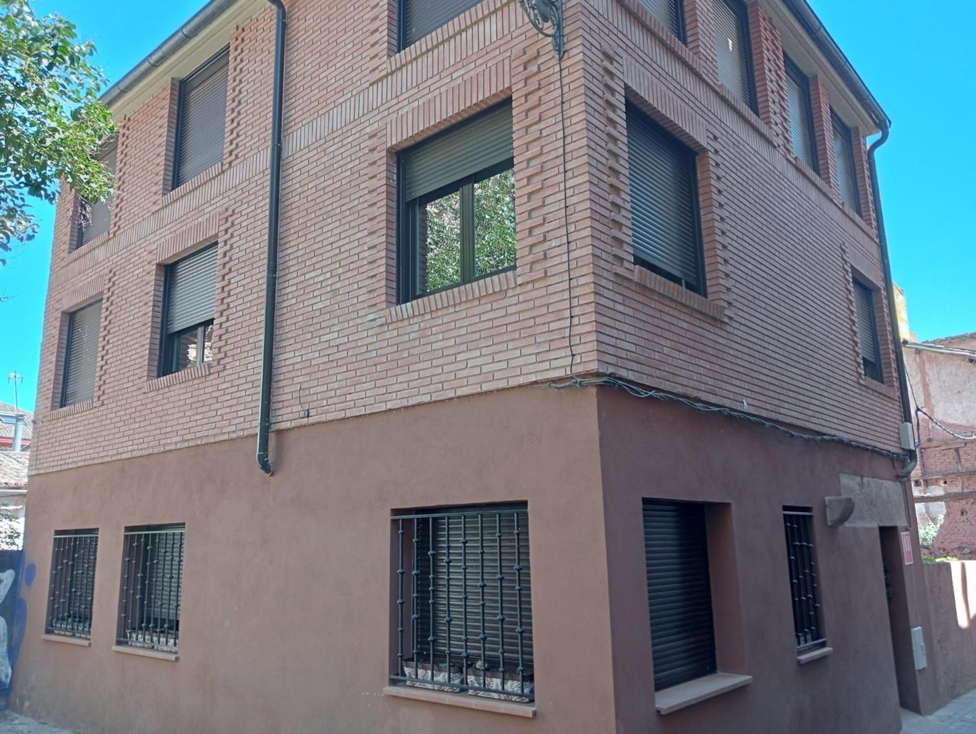 Apartamentos La Piedra En Pleno Centro Historico Con Dos Dormitorios Y Dos Banos Nájera Екстериор снимка